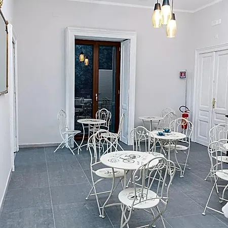 N'art - 4* Naples